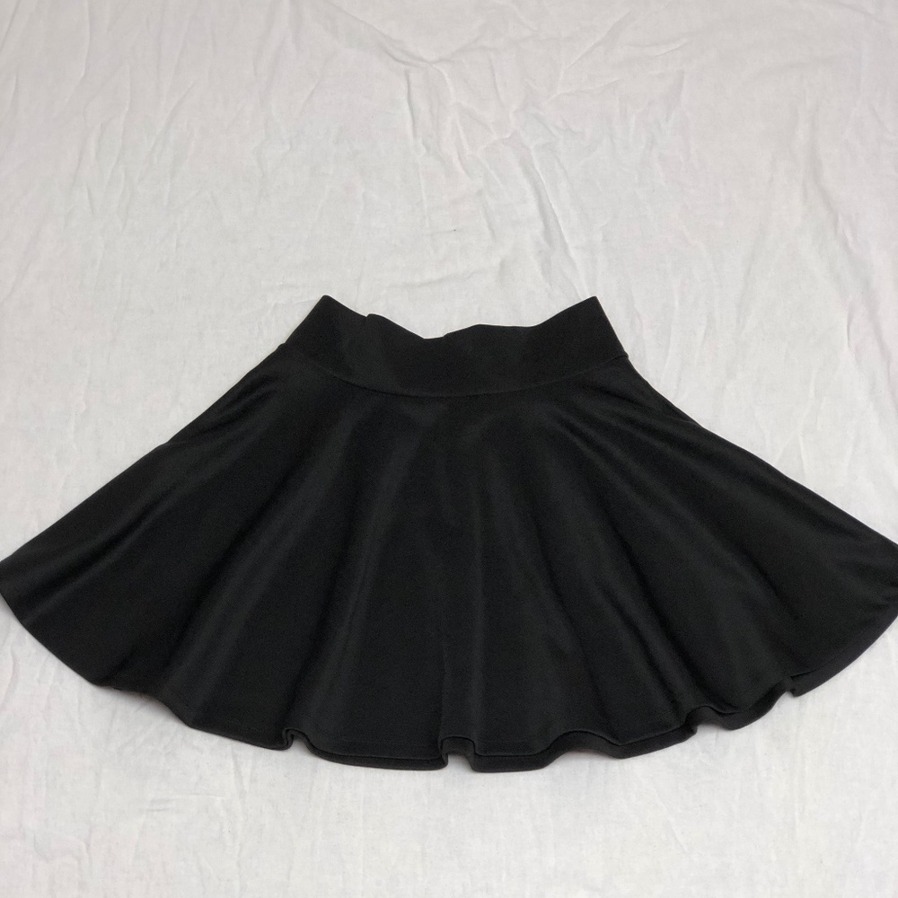 Black Skater Skirt